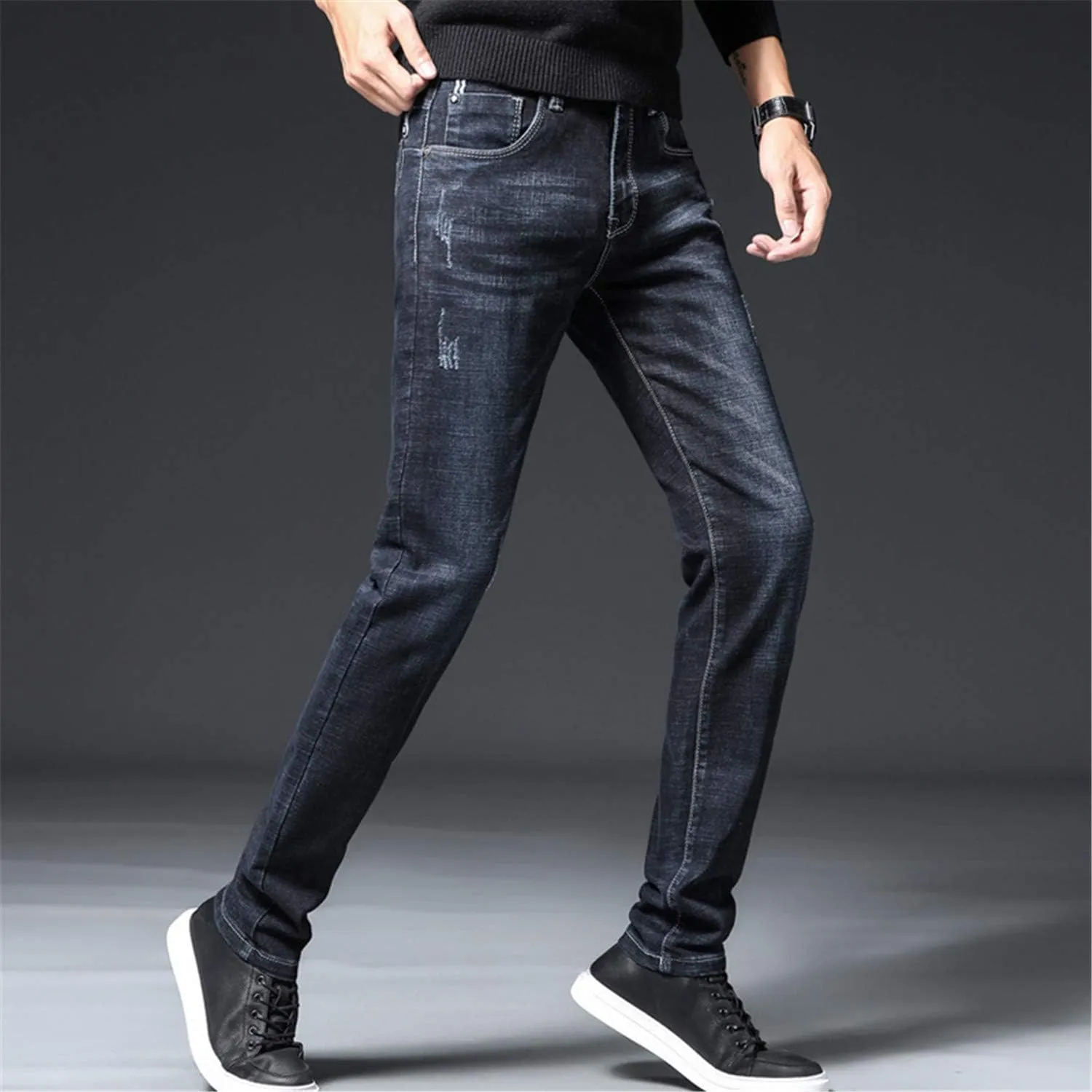 Andongnywell Men's Stretch Denim Jeans Relaxed Fit Straight Leg Jeans Regular Classic Jeans for Men