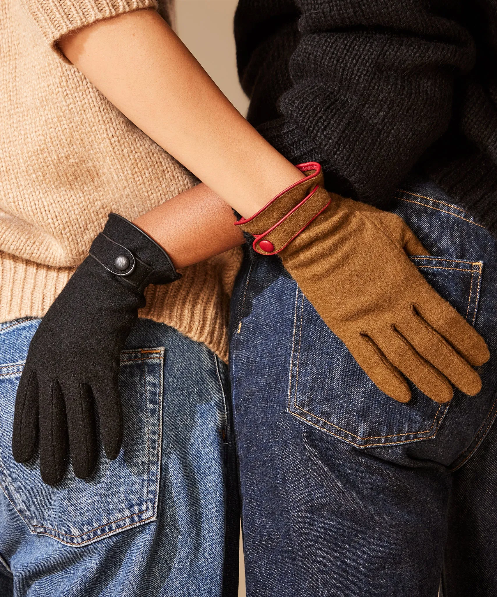 Belted Gloves