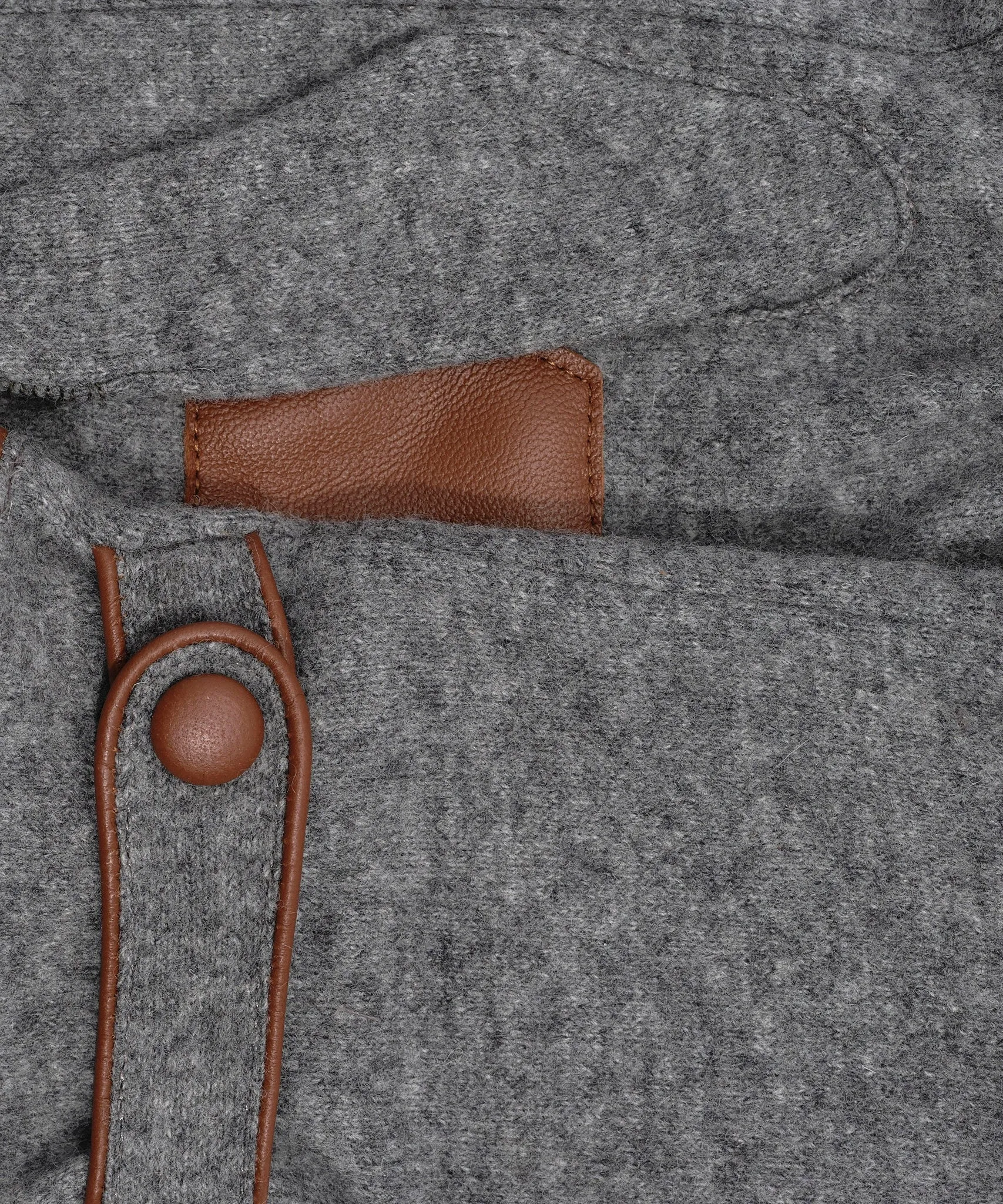 Belted Gloves