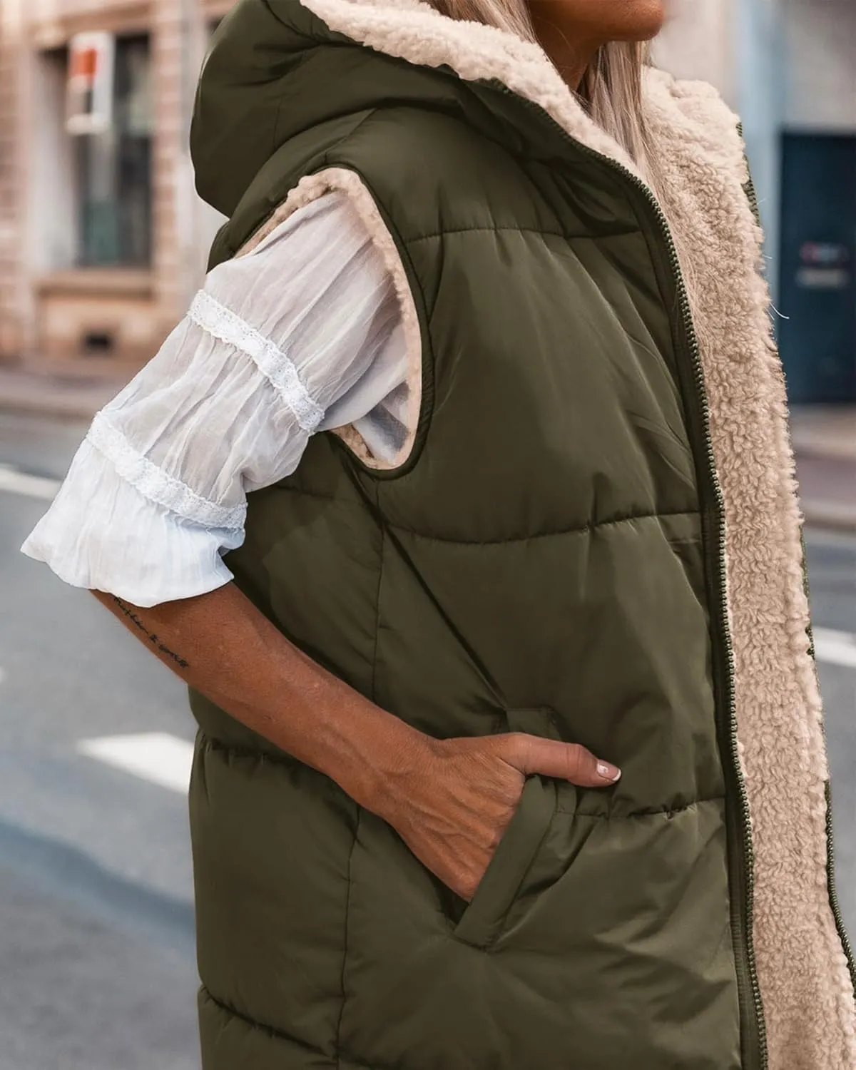 BTFBM Fall Long Puffer Vest Women Sleeveless Hooded Reversible Fleece Sherpa Jacket Zip Up Winter Coat Outerwear Vests