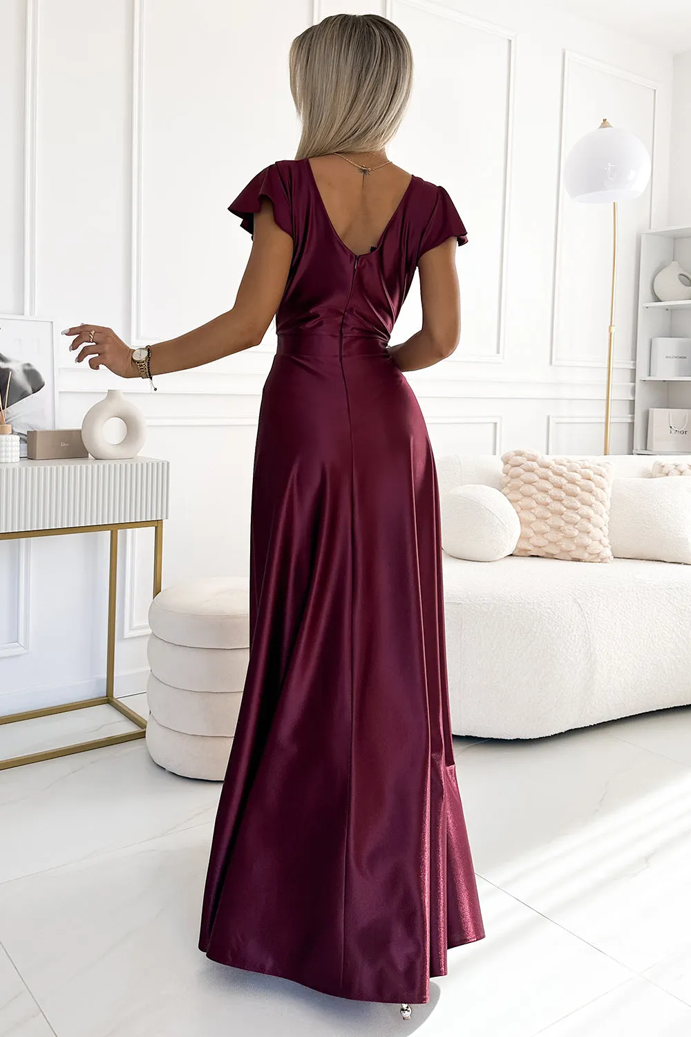 CRYSTAL satin long dress with a neckline - Burgundy color