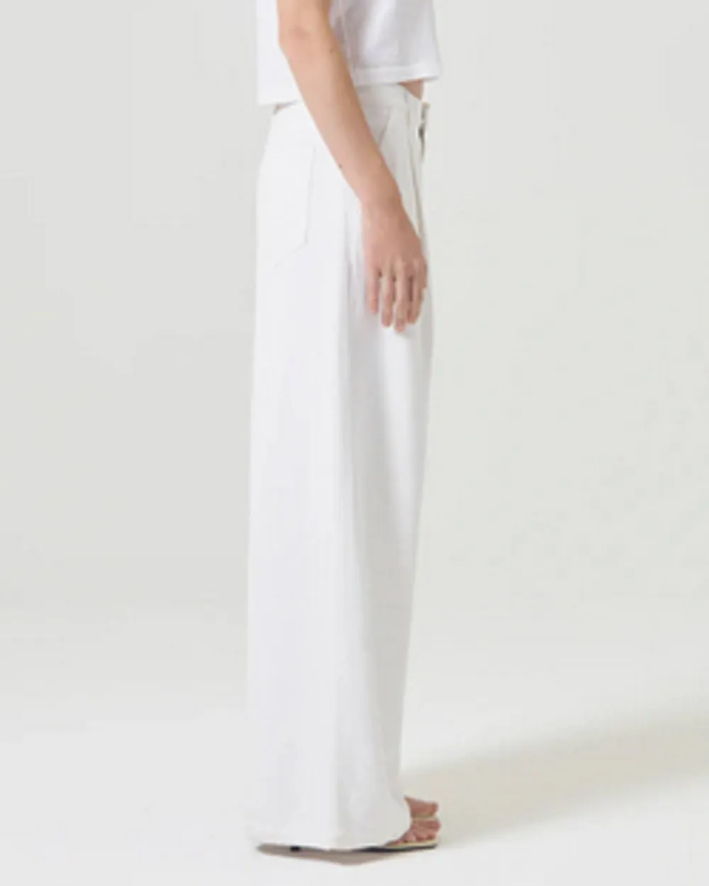 Ellis Trouser in Milkshake