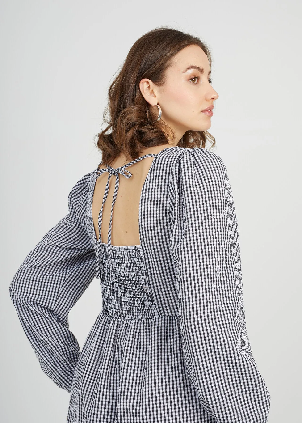 GINGHAM 3/4 PUFF SLEEVE TIERED DRESS
