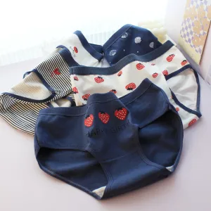 Kawaii Strawberry Print Women's Panties Set