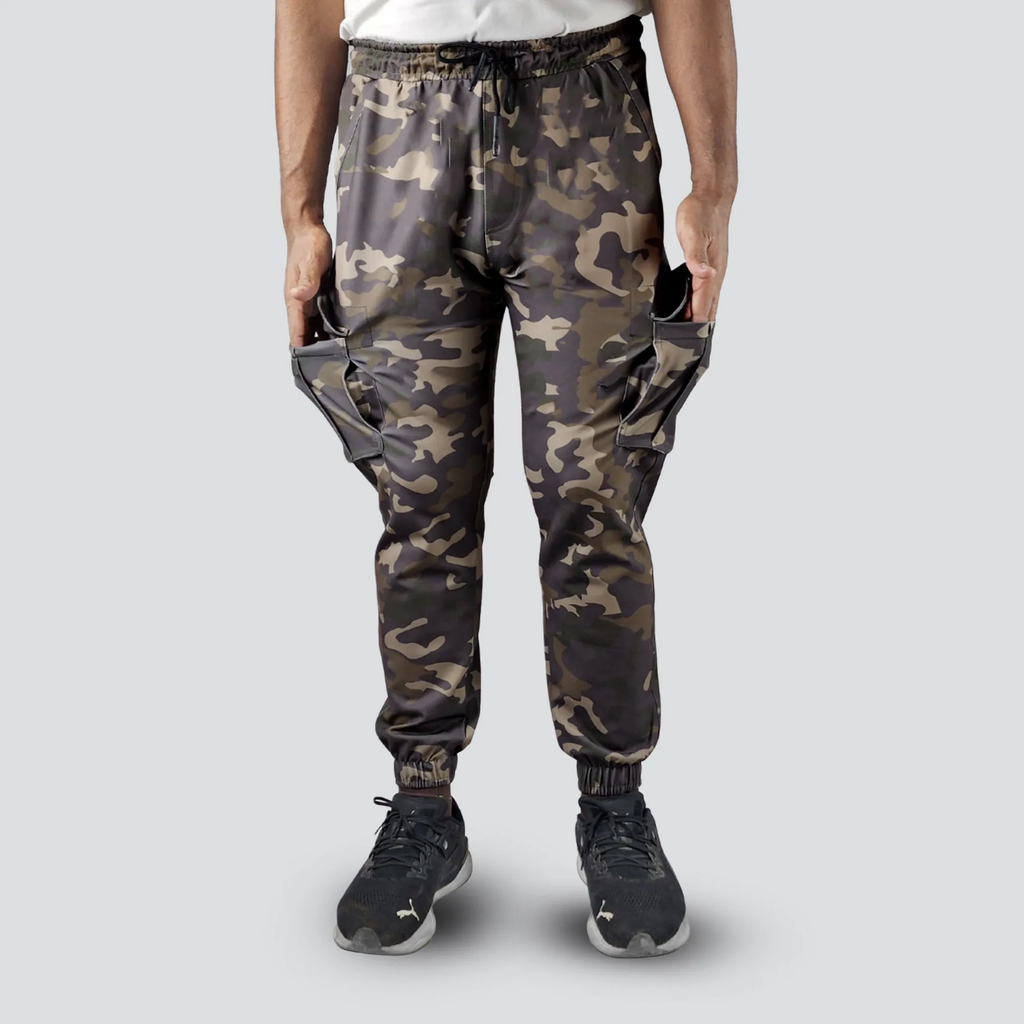 Men's Camo Cargo Pants With 6 Pockets - Green