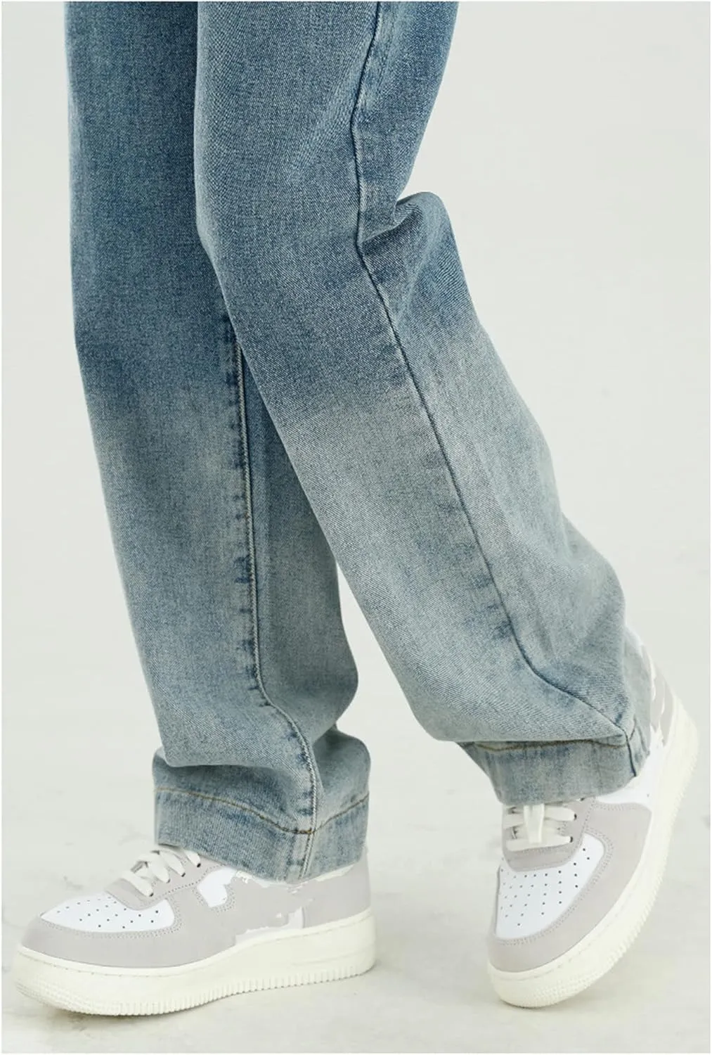 Men's Loose Fit Straight Leg Jeans Regular Relaxed Fit Stretch Jean Mid-Rise Relaxed Straight Leg Jeans with Pocket