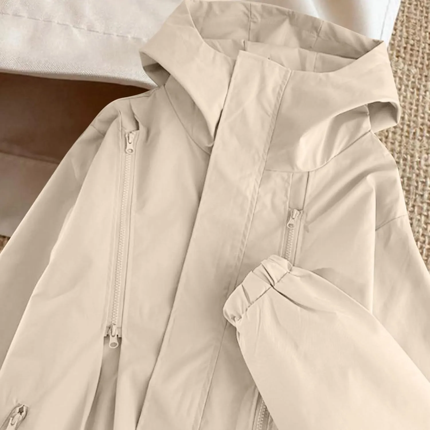 Mens Oversized Rain Jacket Lightweight Waterproof Hooded Windbreaker With Pockets Raincoat For Outdoor Hiking Running