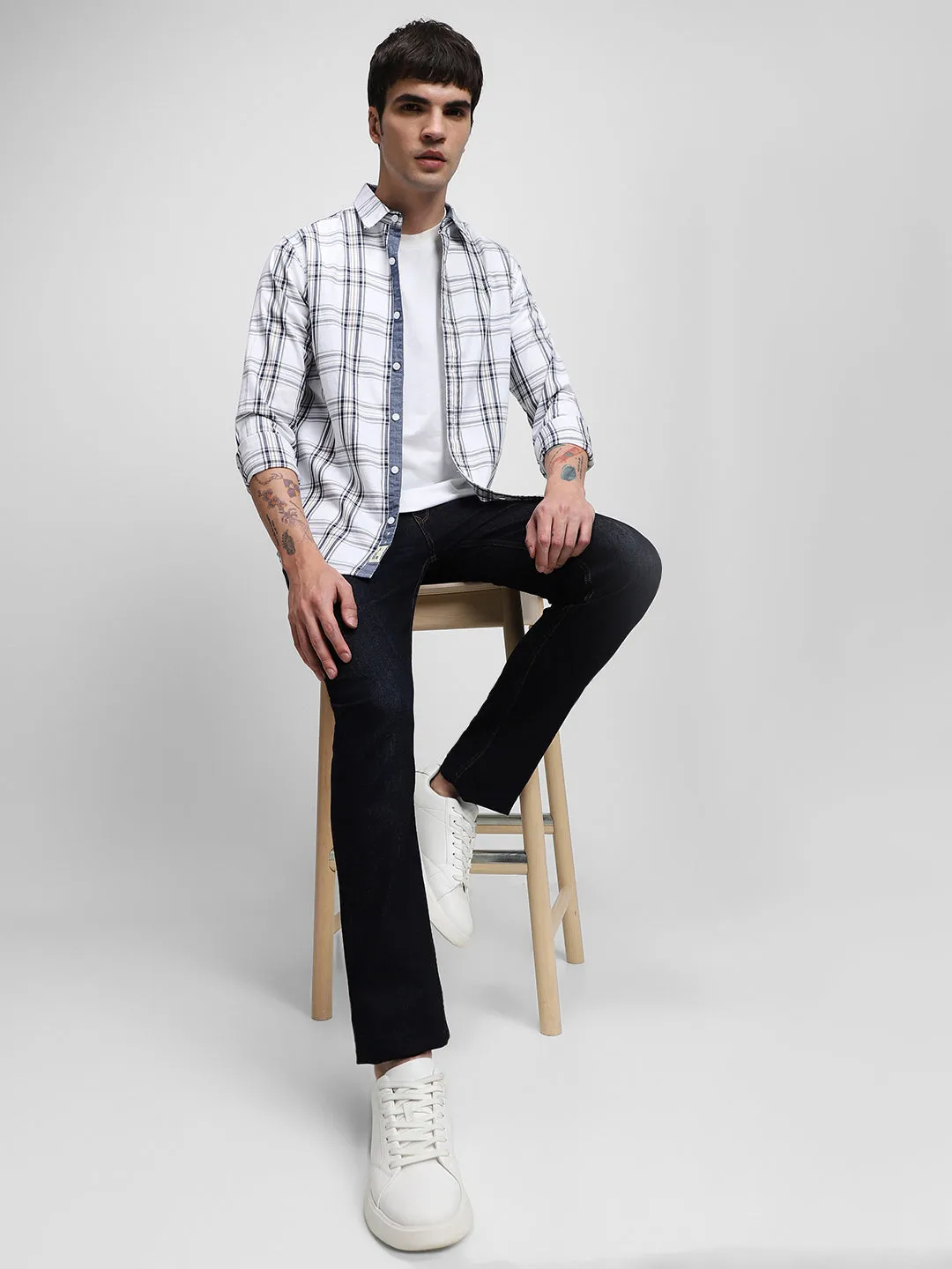 Men's White Casual Shirts