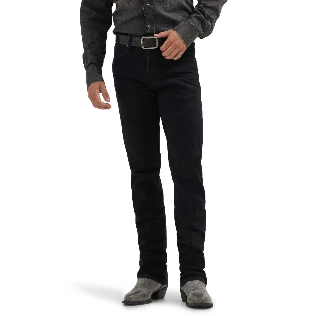 Men's Wrangler Retro Slim Straight Jean in Blackwell 88MWZ