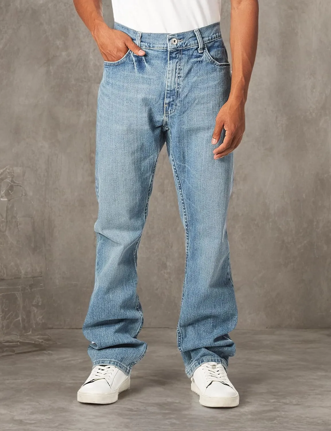 Nautica Men's Straight Fit Stretch Denim Jeans