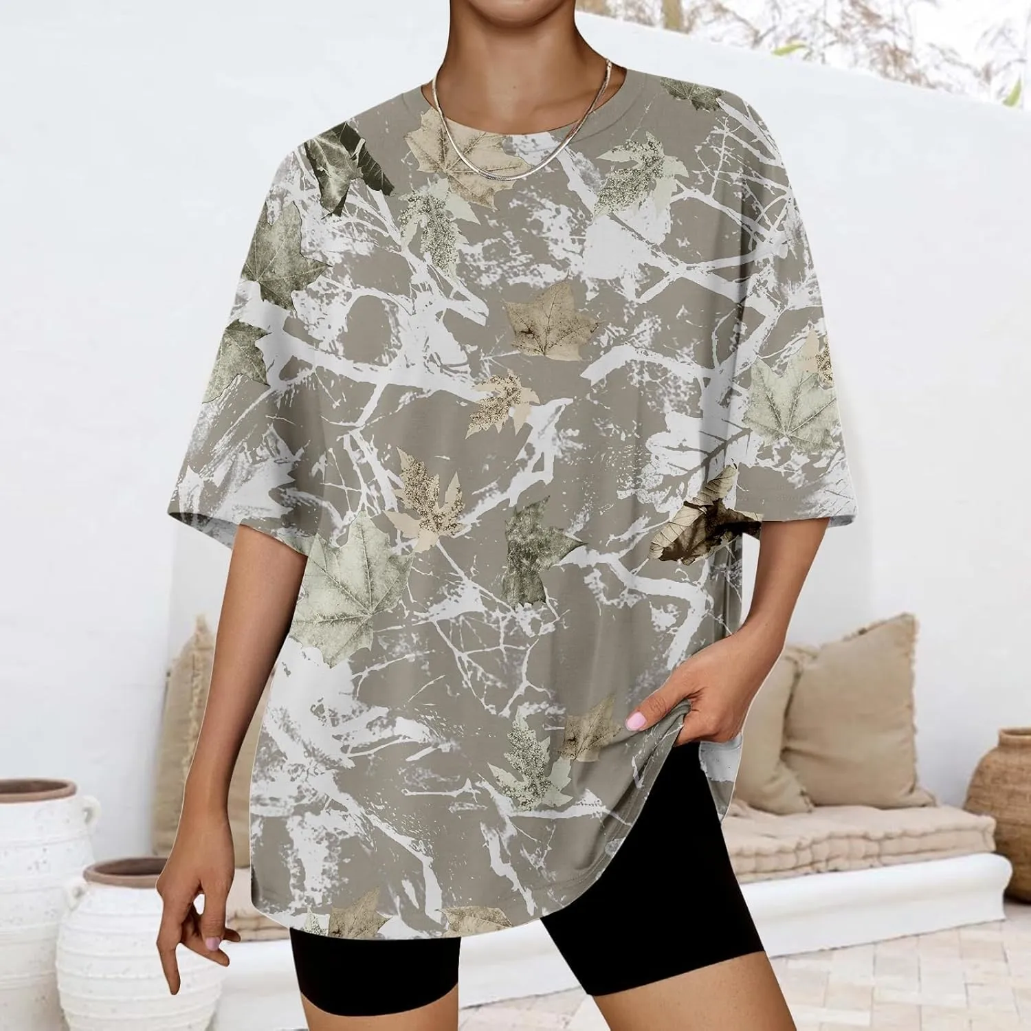 Oversized Camo Shirt Women Maple Leaf Print Shirt Short Sleeve Crewneck Tshirt Casual Summer Tops Tees Streetwear