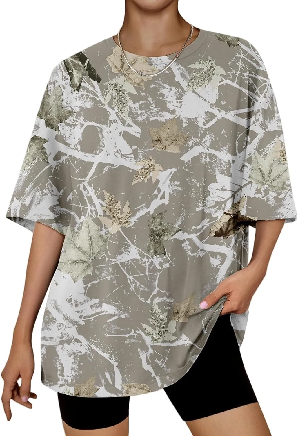 Oversized Camo Shirt Women Maple Leaf Print Shirt Short Sleeve Crewneck Tshirt Casual Summer Tops Tees Streetwear