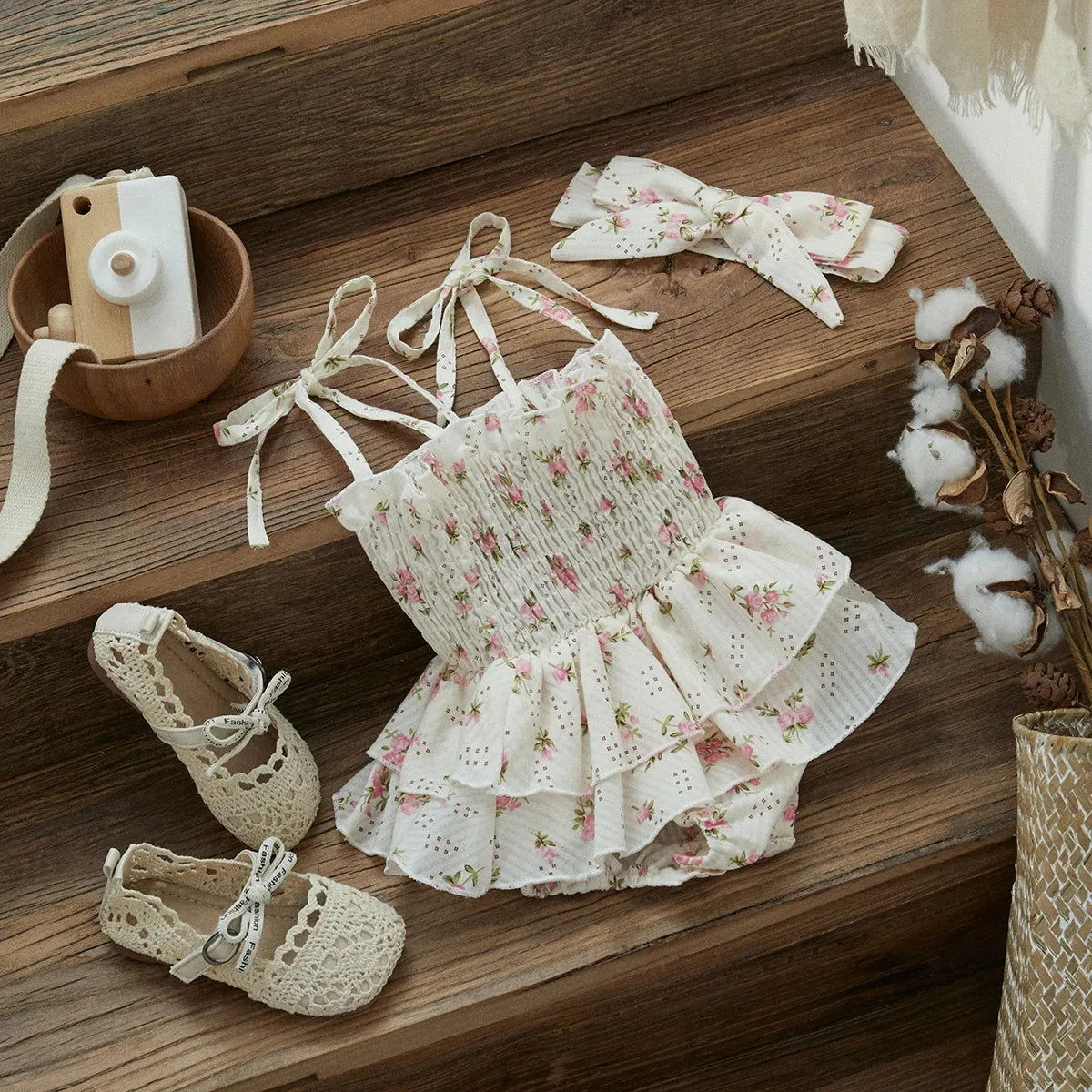 Pretty Floral Print Sleeveless Ruffle Romper with Headband