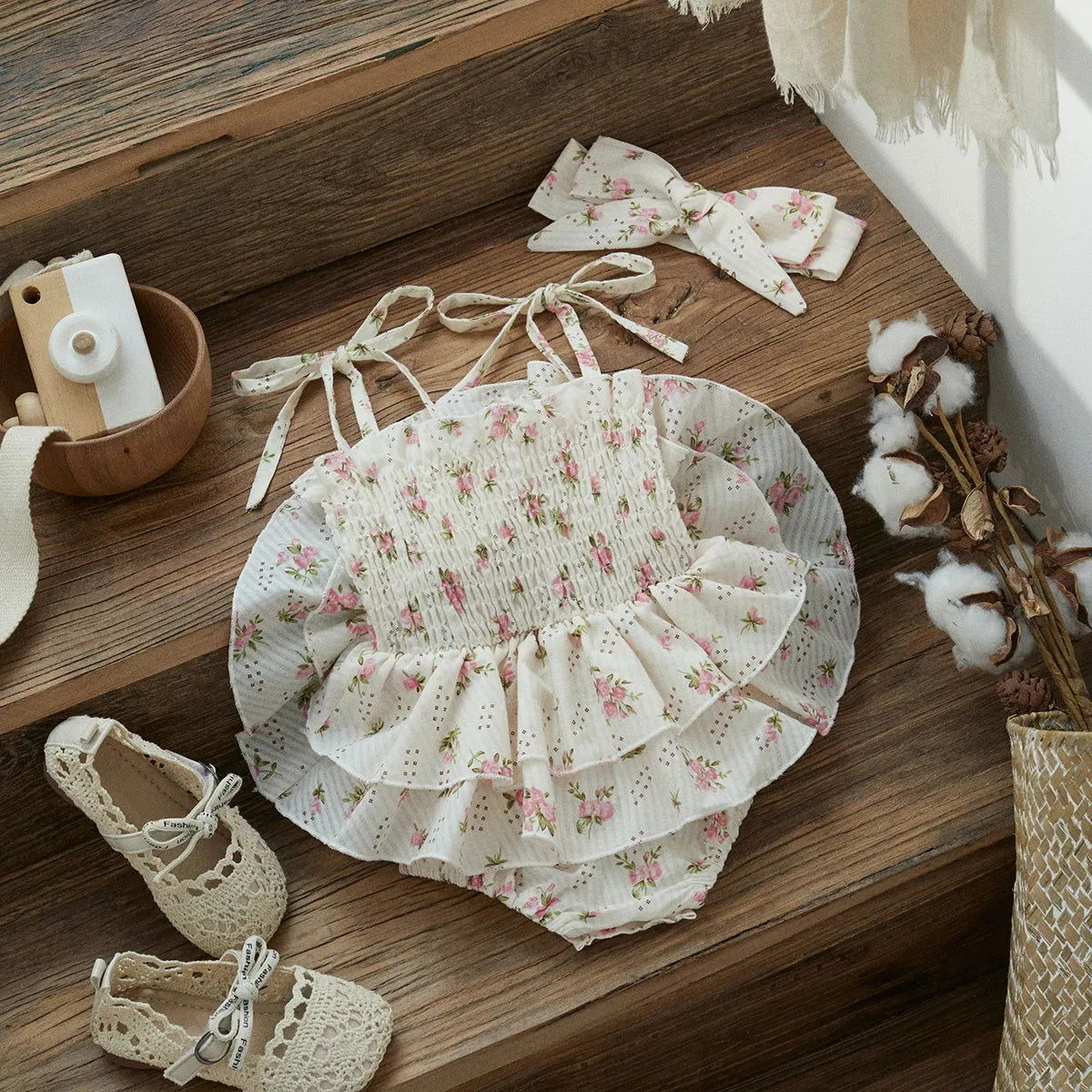 Pretty Floral Print Sleeveless Ruffle Romper with Headband