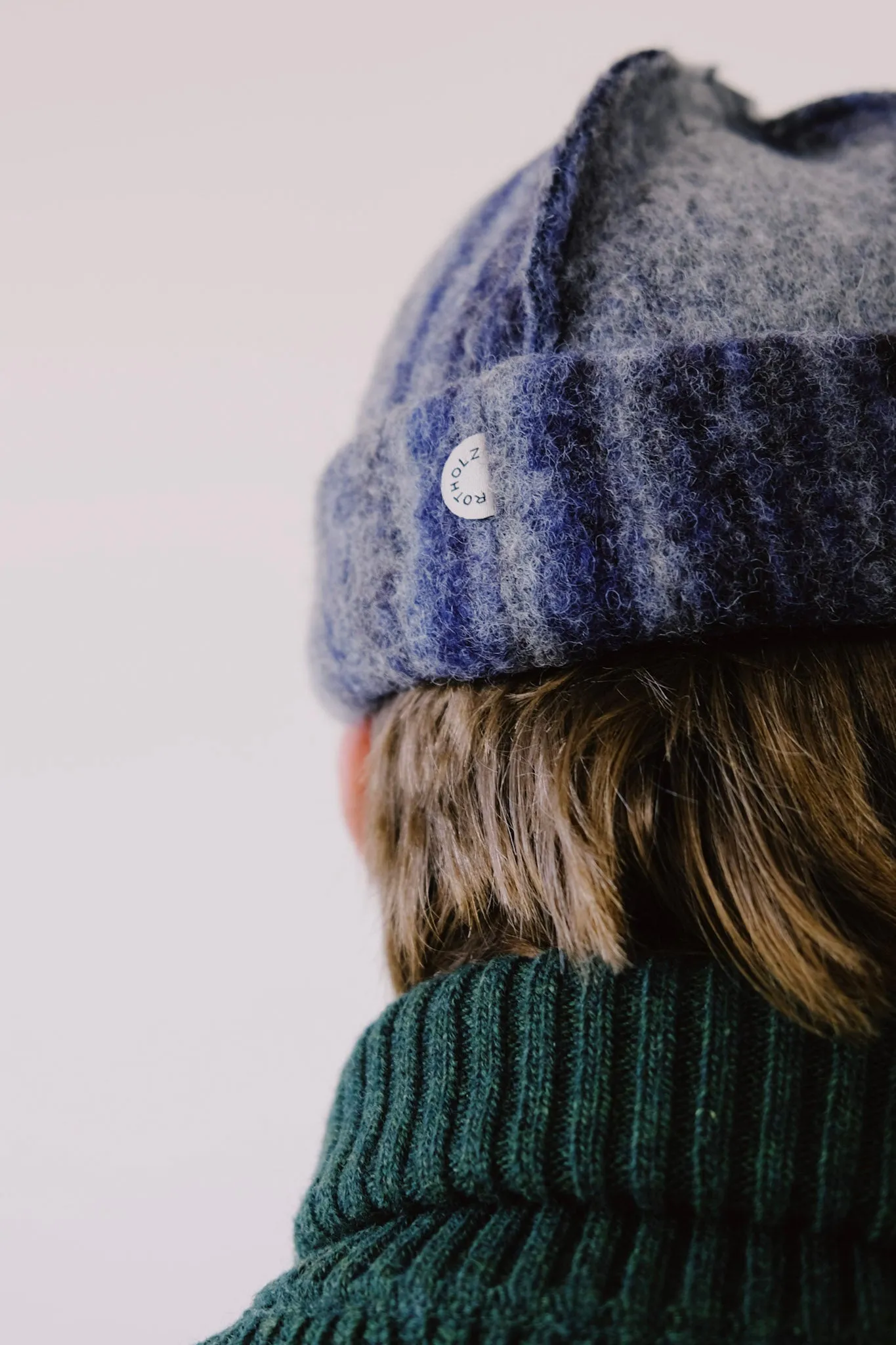 toque hat - navy/grey stripe