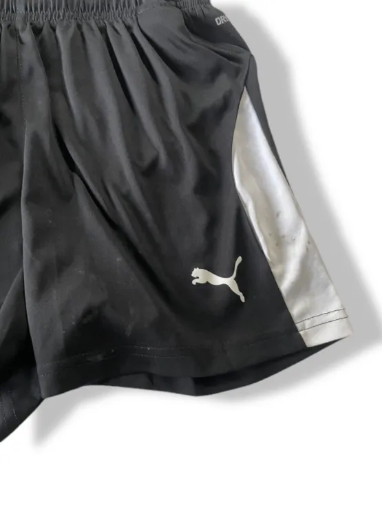 Vintage men's Puma black short in S|L3 W23|SKU 4828