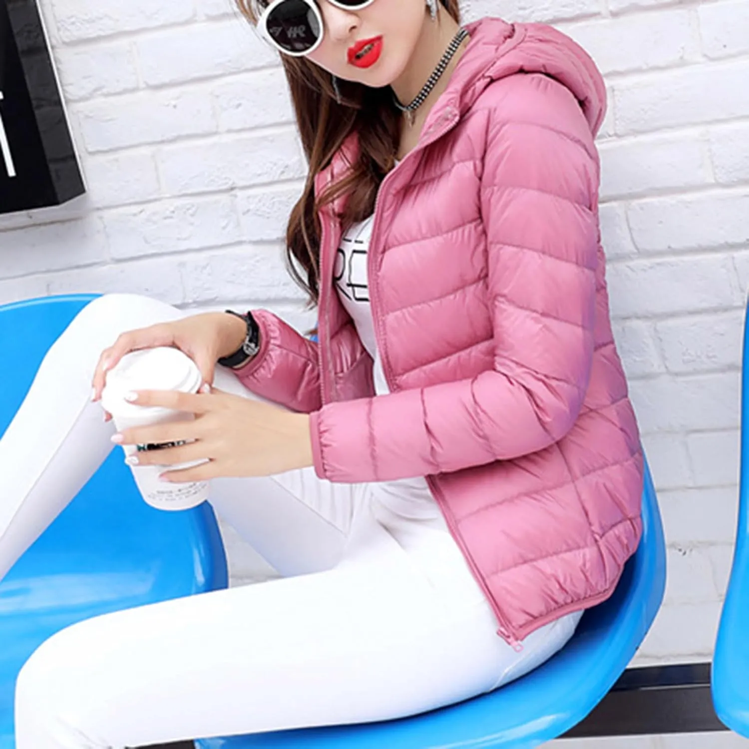 Winter Jacket Women Quilted Stand Collar Lightweight Puffer Coat Solid Zipper Padded Packable Down Jacket With Hood