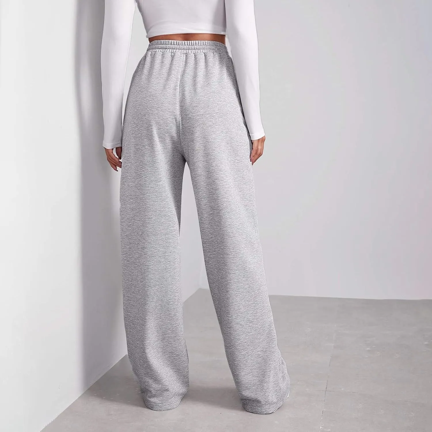 Women Wide Leg Sweatpants Baggy Straight Leg Sweatpants with Pockets Elastic Waist Flare Sweatpants Fleece Joggers