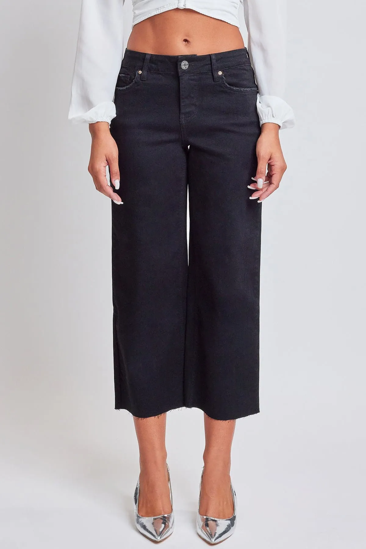Women's Mid Rise Cropped Wide Leg Jeans