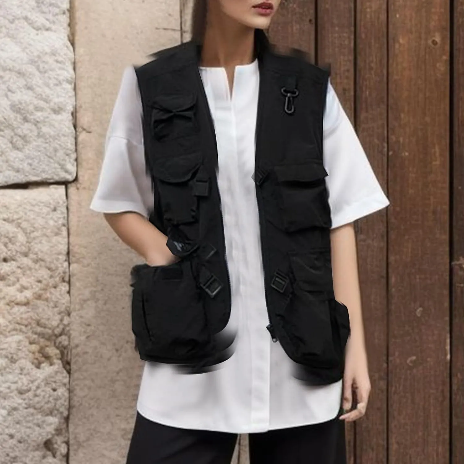 Women's Utility Vest Lightweight Military Vests Outerwear Loose Fit Outdoor Sleeveless Casual Jacket with Pockets