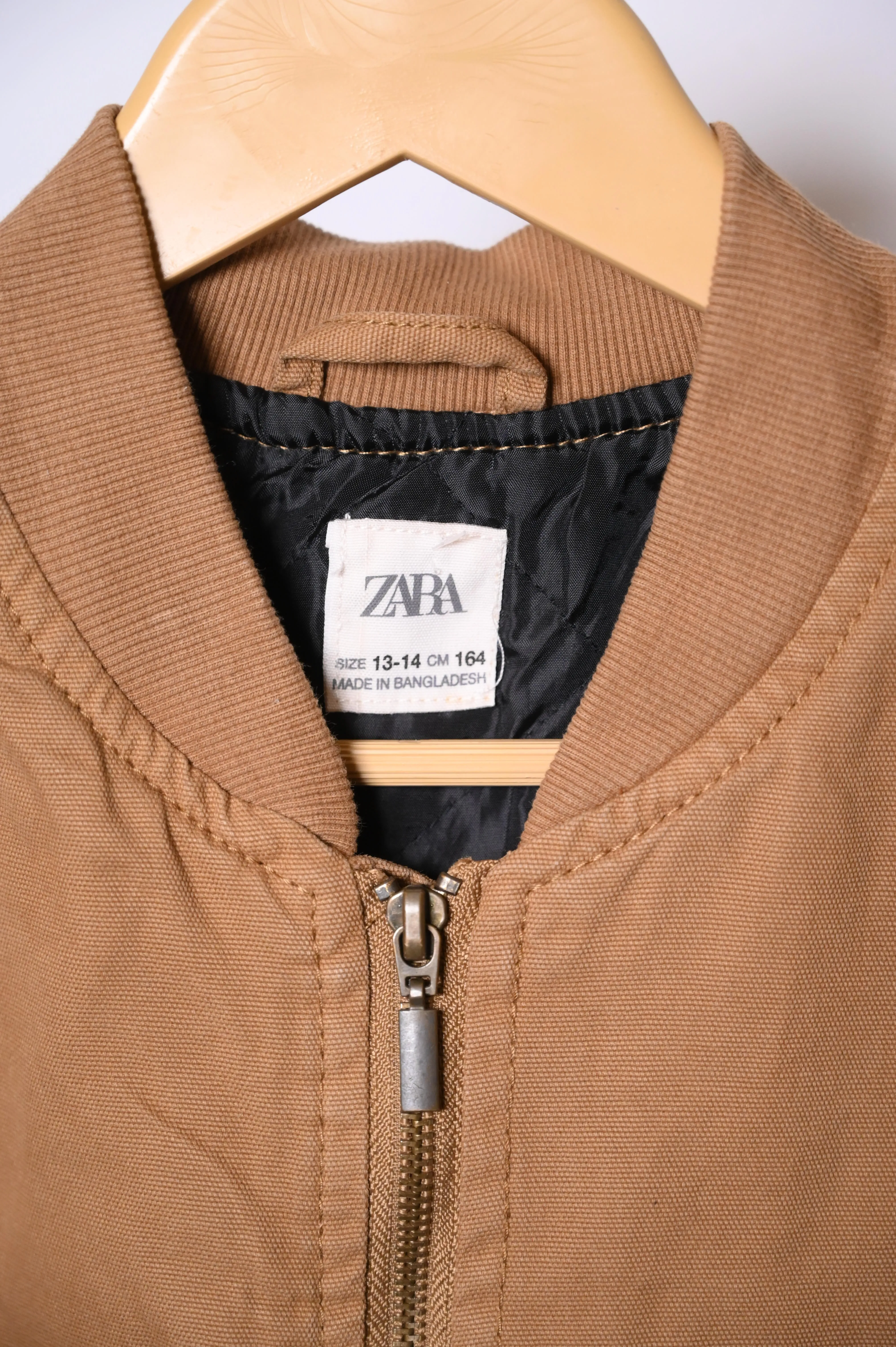 Zara Camel Medium Sleeveless Jacket