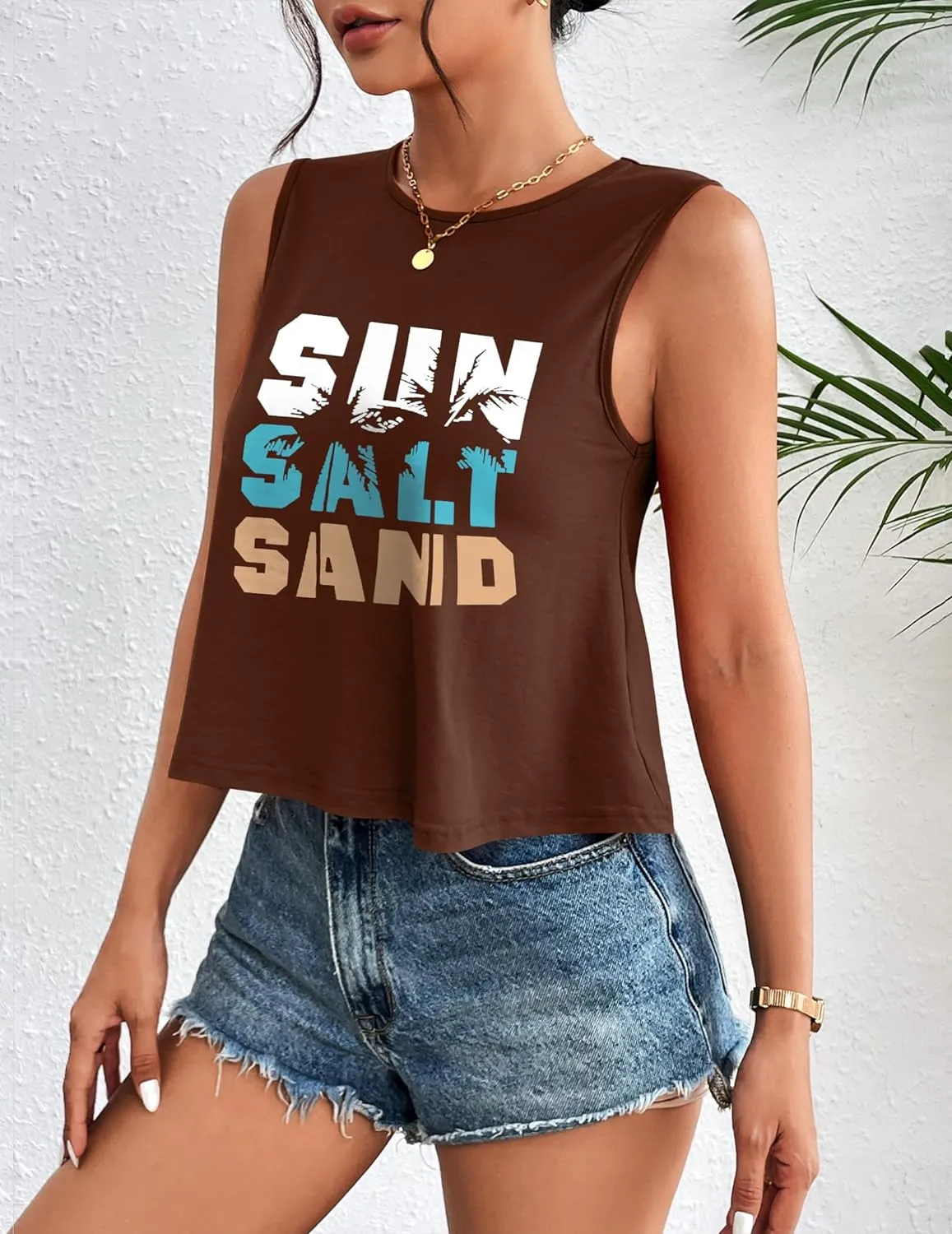 Zeagoo Women's Summer Crop Tank Tops 2024 Casual Crewneck Cropped Tops Graphic Loose Fit Sleeveless Shirts